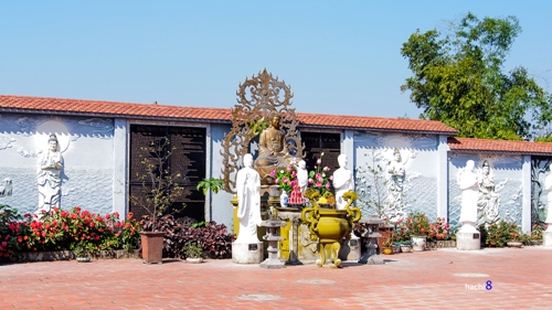 Pho Linh Pagoda-4