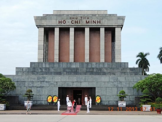Top attractions in Hanoi's pictures-09