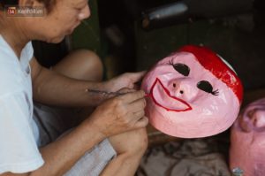 Paper Mask Workshop in Hanoi